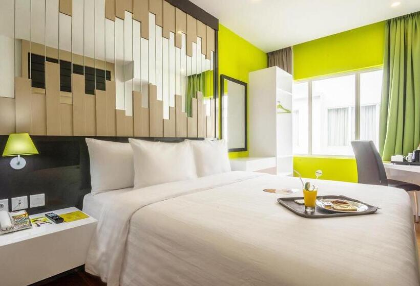 Maxonehotels.com Resort Makassar