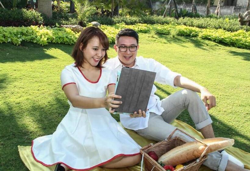 Maxonehotels.com Resort Makassar