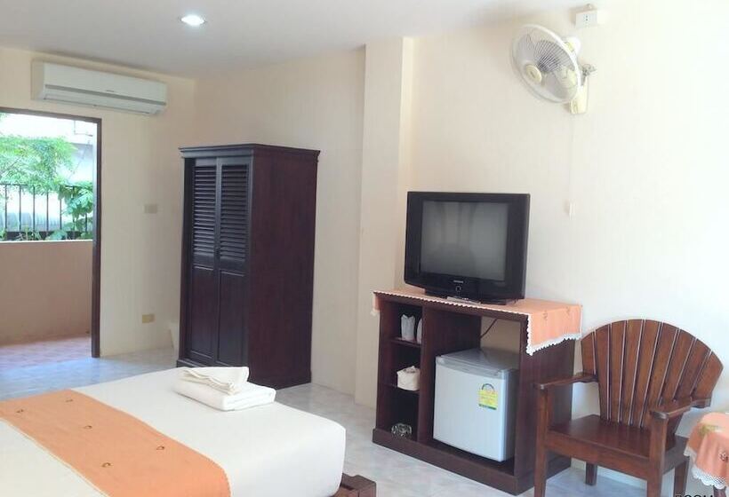 Hotel Panupong