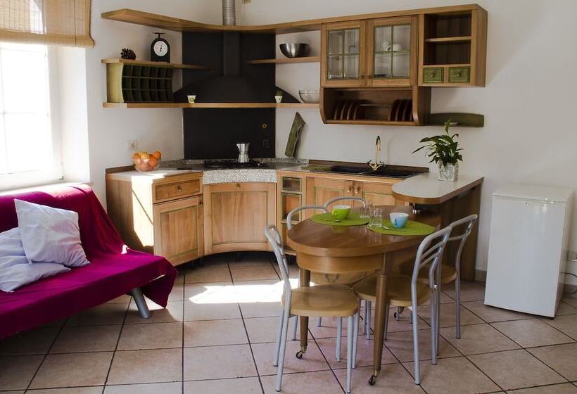 هتل Residence Santa Caterina