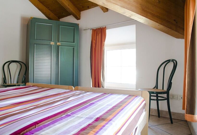 هتل Residence Santa Caterina