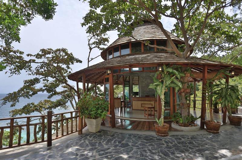 هتل Sai Daeng Resort