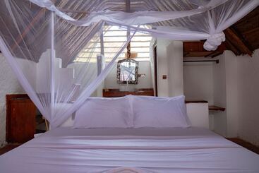 هتل Kae Beach Bungalow