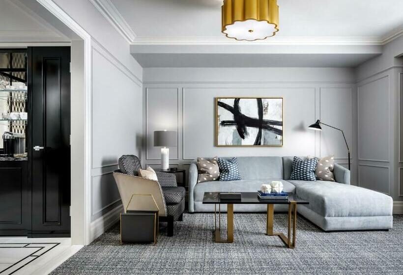 هتل Fairmont Royal York Gold Experience