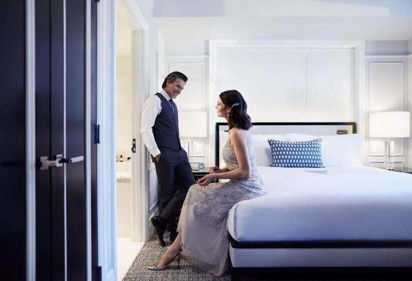 هتل Fairmont Royal York Gold Experience
