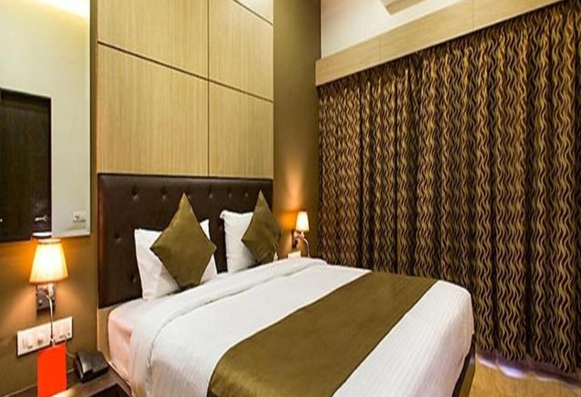 Fabhotel Shree Sai Residency