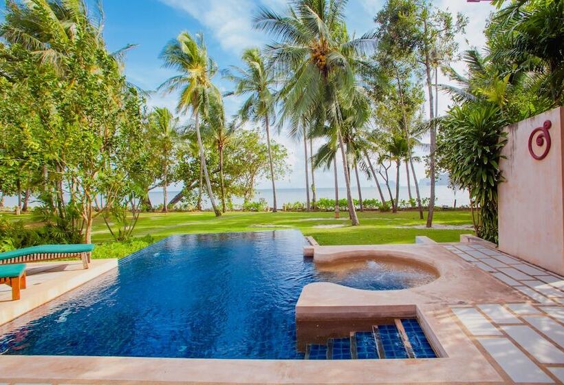 Amatapura Beachfront Villa 10 , Sha Certified