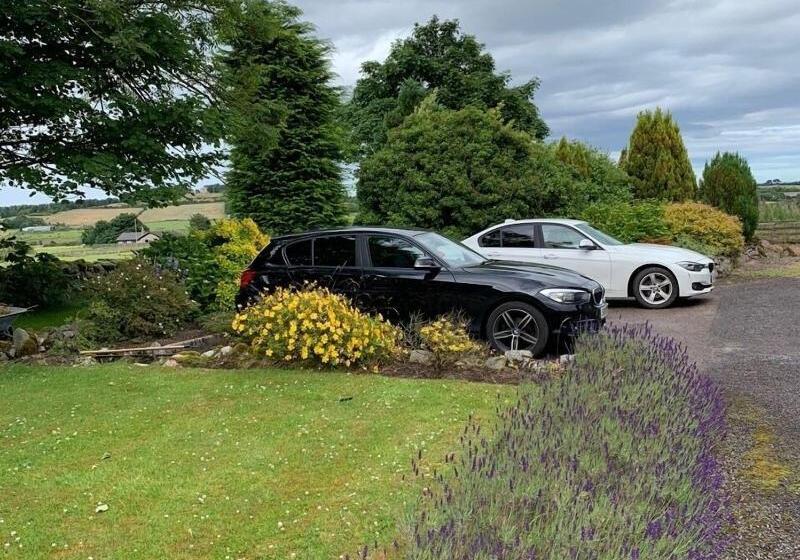 مبيت وإفطار Crawfield Grange