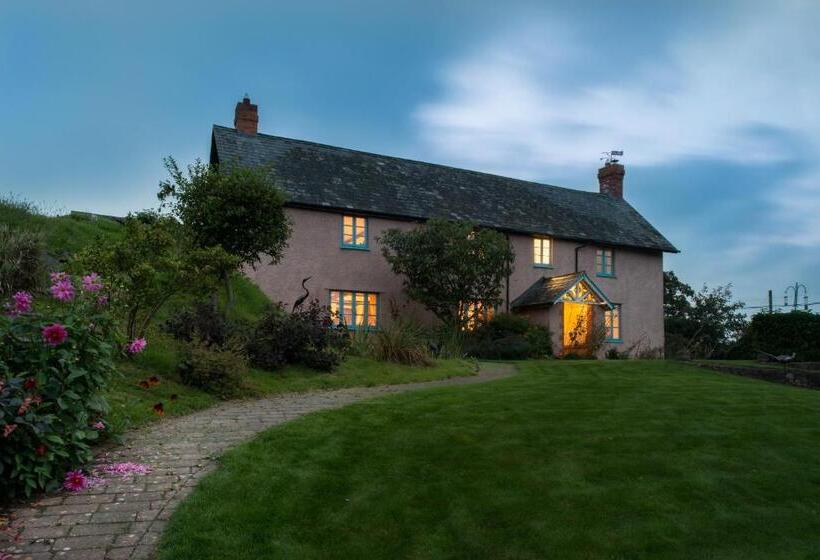 Bed and Breakfast The Old Dairy At Bishops Barton