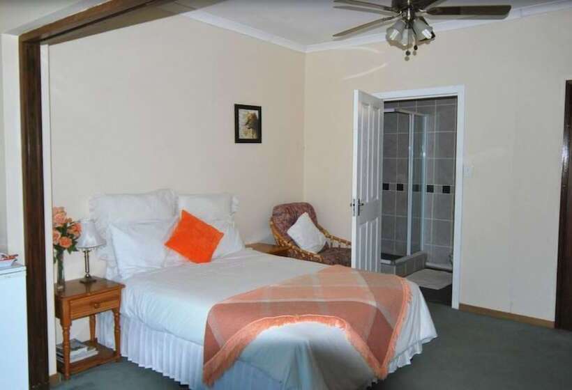 Bed and Breakfast Umkomaas Guest House