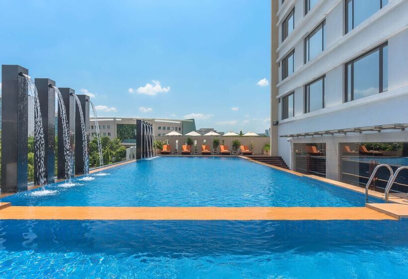 Feathers  A Radha Hotel, Chennai