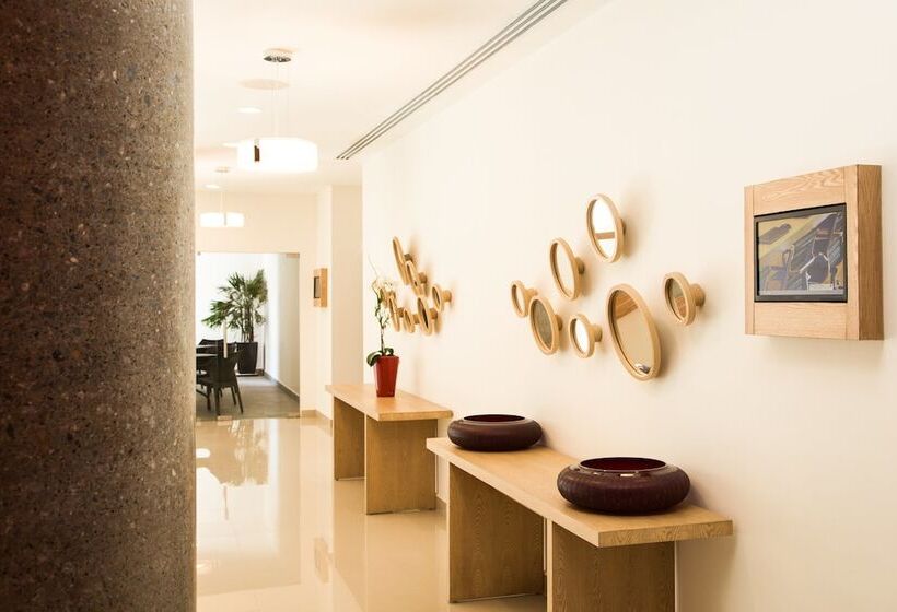 Отель Fiesta Inn Queretaro Centro Sur