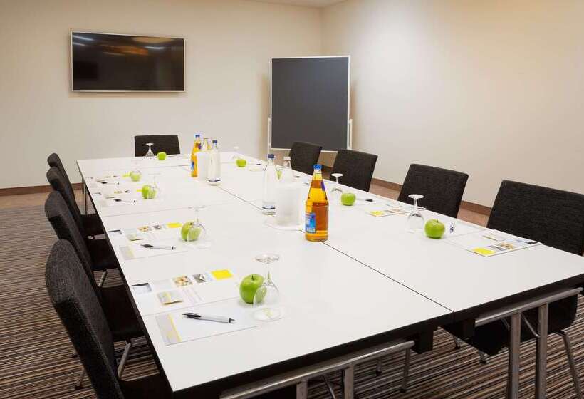 هتل Four Points Flex by Sheraton Essen