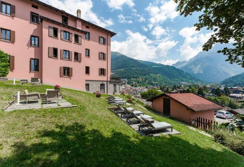 ホテル Garni Cristallo