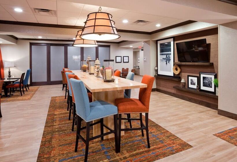 هتل Hampton Inn Minneapolis Bloomington West