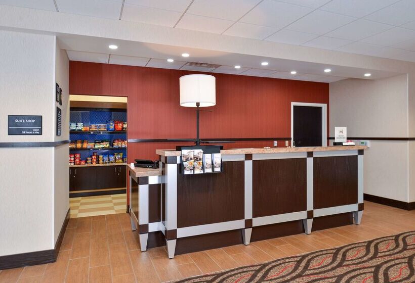 ホテル Hampton Inn & Suites California Universitypittsburgh