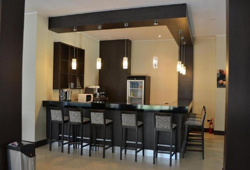 Fotos del hotel Jardy Hôtel & Suites:  18