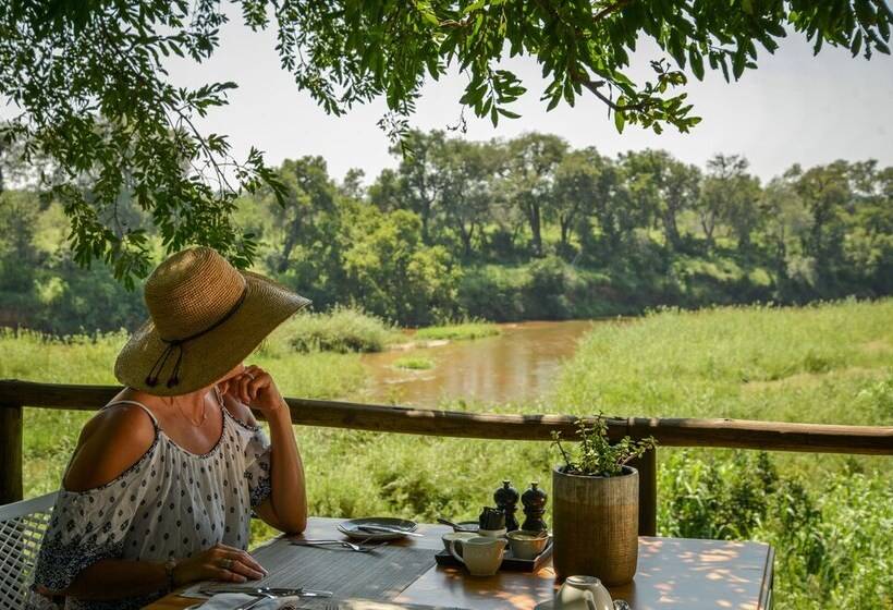 هتل Lion Sands Narina Lodge