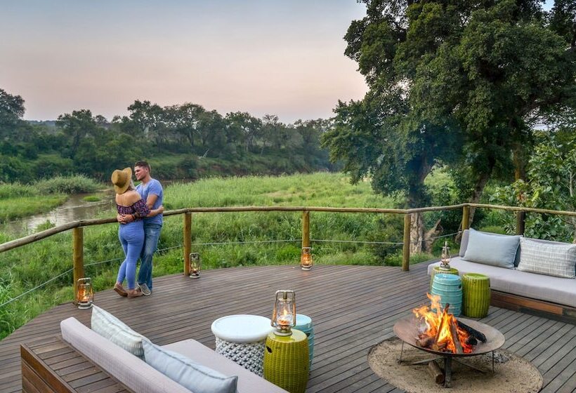 هتل Lion Sands Narina Lodge