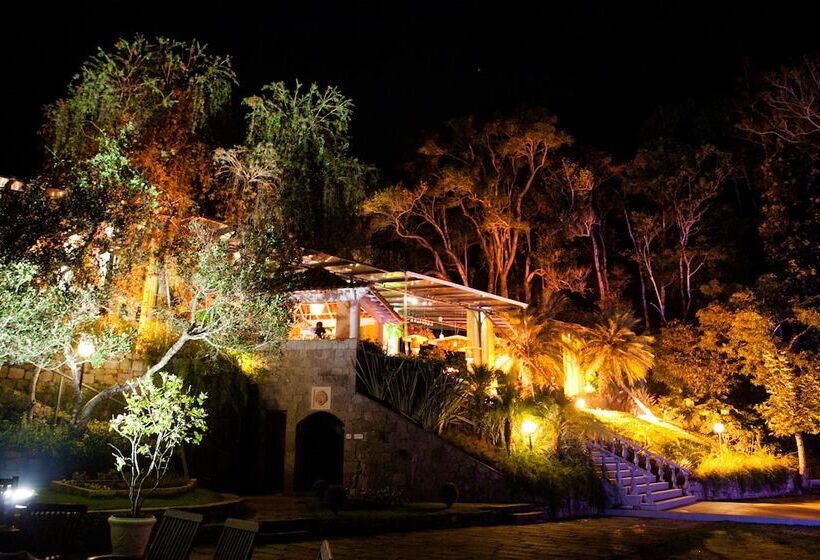 هتل Locanda Della Mimosa