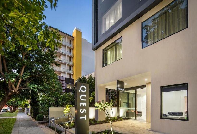 בית מלון כפרי Quest Kings Park