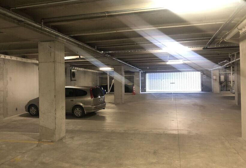 هتل Ramada Suites By Wyndham Queenstown Remarkables Park
