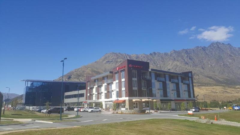 هتل Ramada Remarkables Park