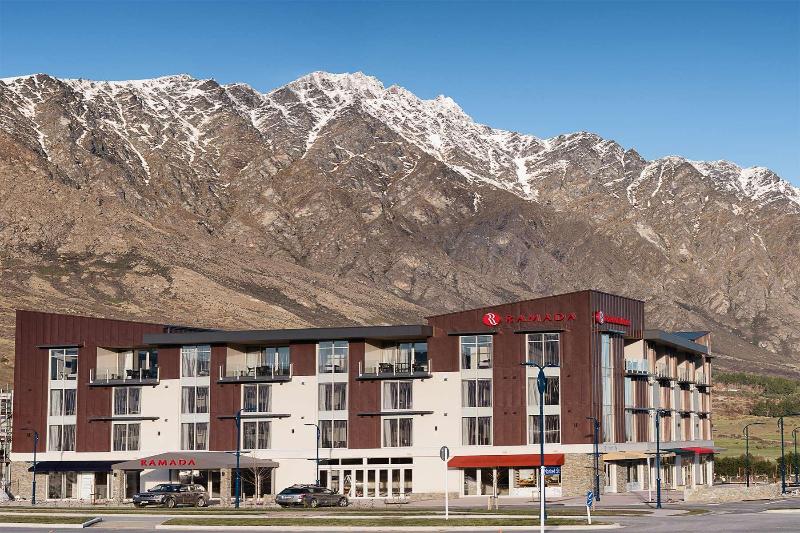 هتل Ramada Remarkables Park