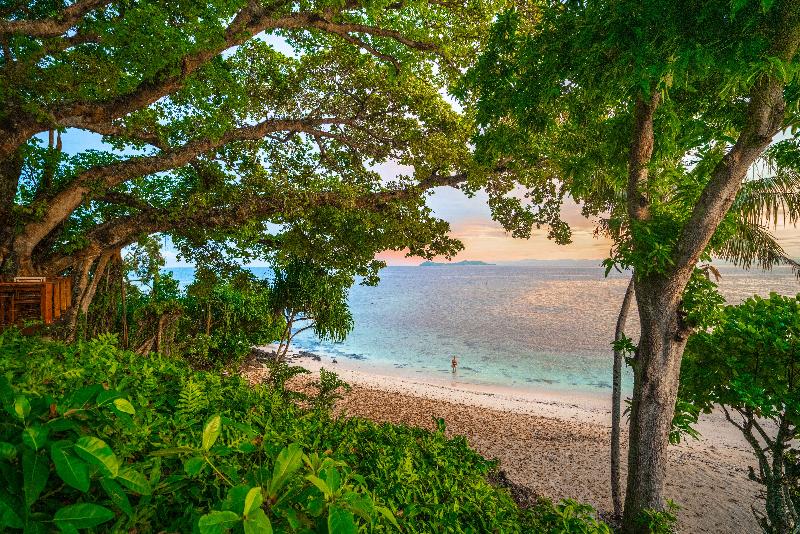 هتل Royal Davui Island Resort   Adults Only