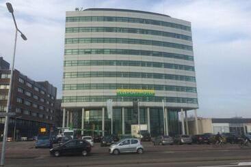هتل The Hague Teleport