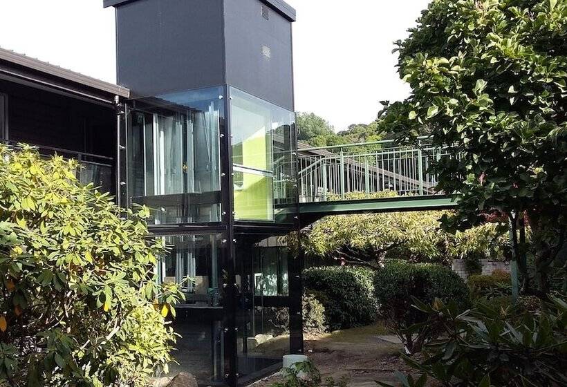 مُتل Aurora On George