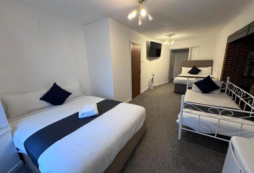 پانسیون All Seasons Gatwick Guest House & Parking