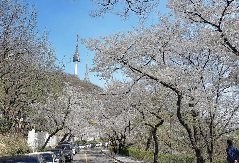 پانسیون Namsan Guesthouse