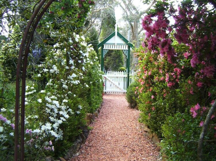 Secrets Hideaway