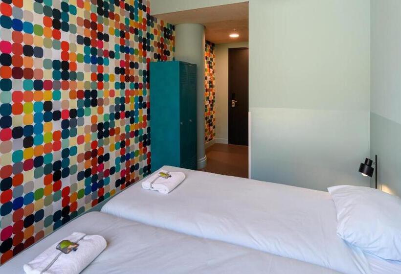Stayokay Hostel Utrecht Centrum