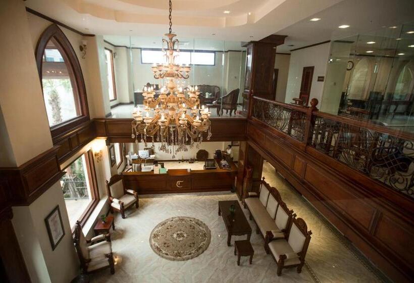 Capitol Residence
