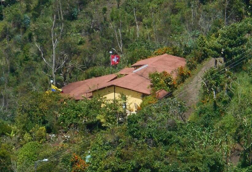 פונדק La Casa Amarilla