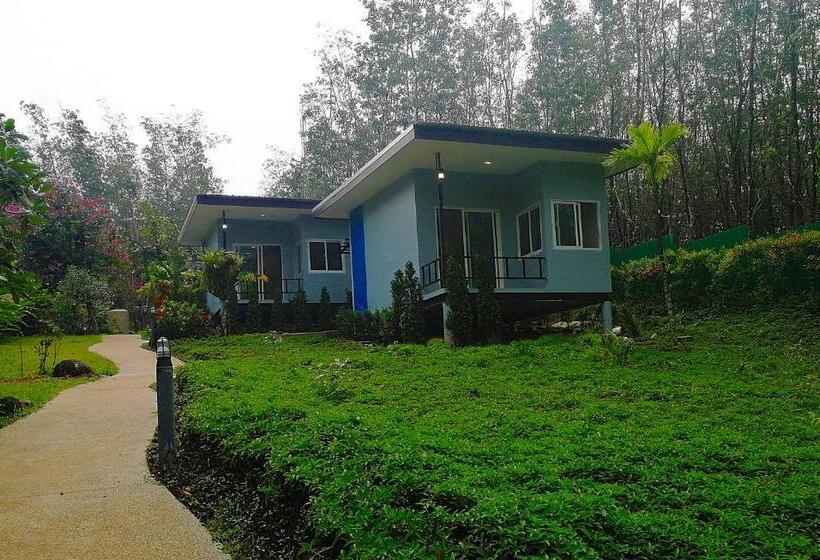 هتل Chomphu Resort