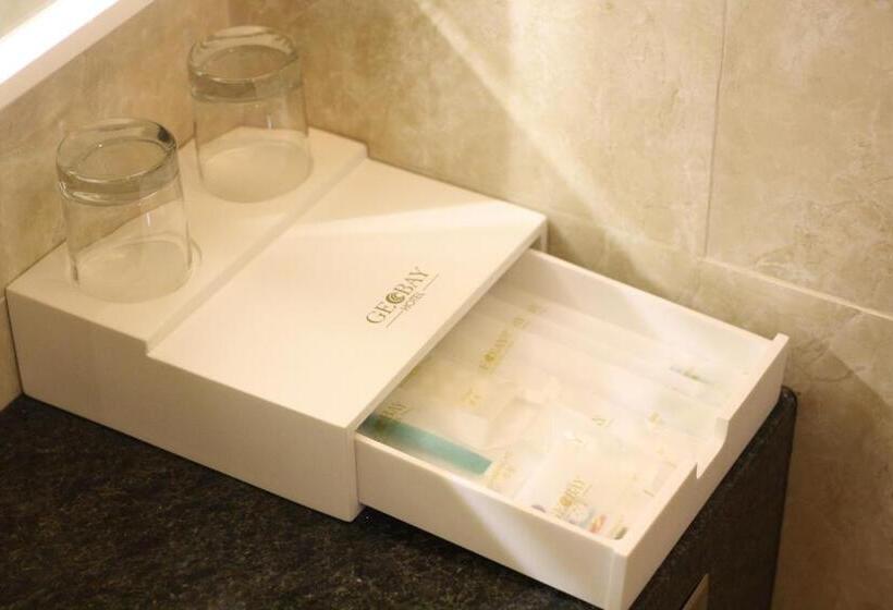 Fotos del hotel Geobay:  14