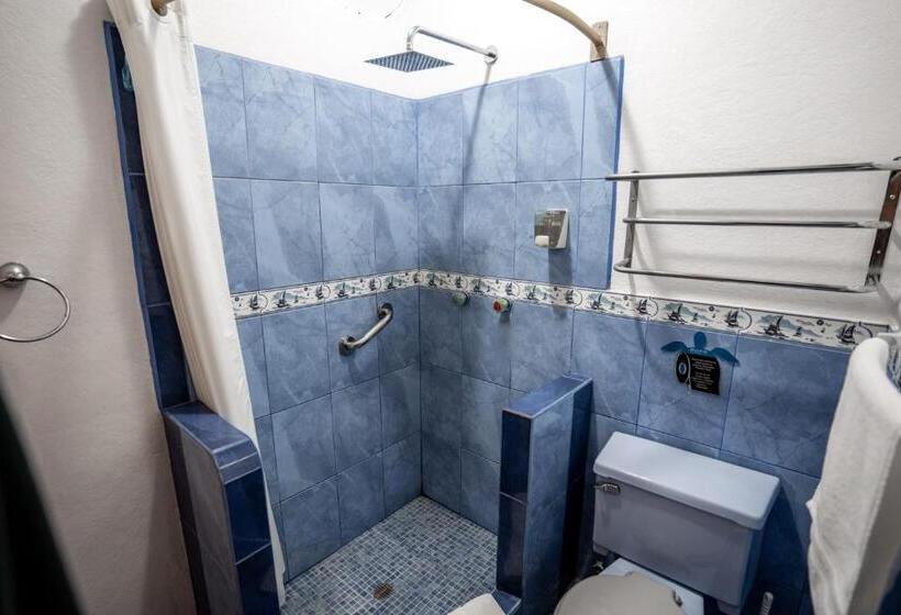 Fotos del hotel Maidith White Cove:  27