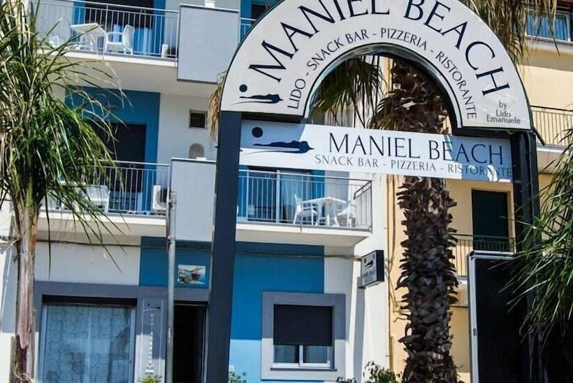 هتل Maniel Beach