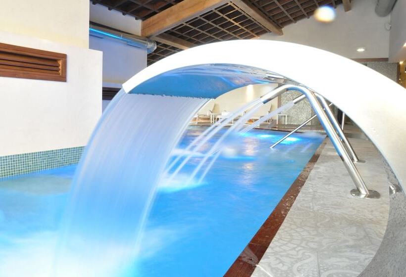 Hôtel Puebloastur Eco Resort  & Spa