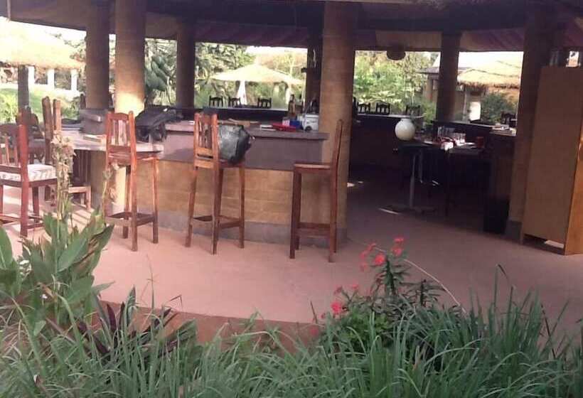 هتل Tanji Bird Reserve Eco Lodge   Adults Only