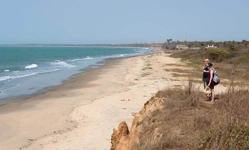 هتل Tanji Bird Reserve Eco Lodge   Adults Only