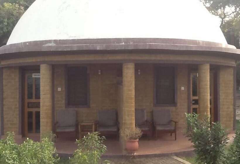 هتل Tanji Bird Reserve Eco Lodge   Adults Only