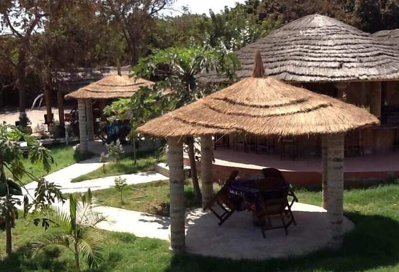 هتل Tanji Bird Reserve Eco Lodge   Adults Only