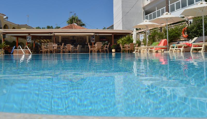 Metaxa Apartments
