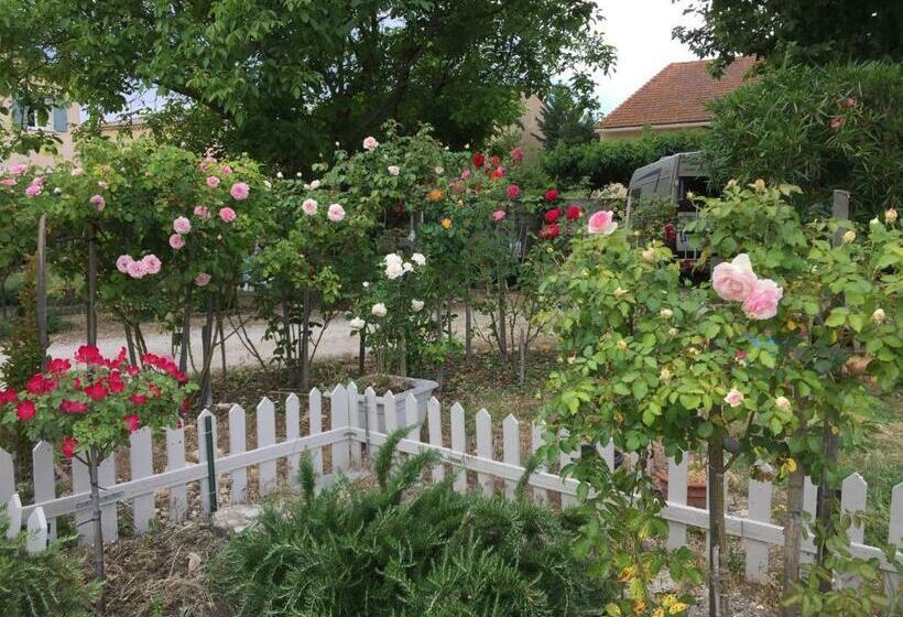 مبيت وإفطار La Ferme De Tonton Jules Et Mamé Julia