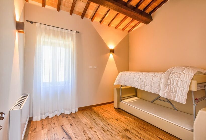 호텔 Agriturismo Colli Martani