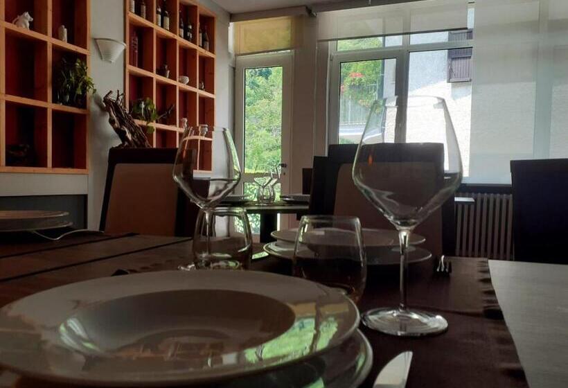 호텔 Locanda Ostu Di San Giacu